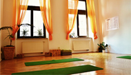 Yoga pilates studio Praha 1 - cvičení pro ženy